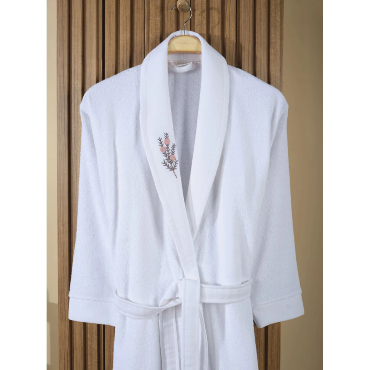 Manamo Tiny Rose Embroidered Bathrobe Cotton White L/XL