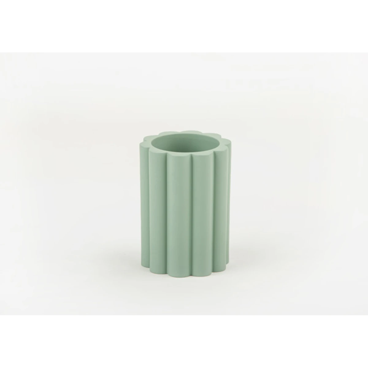 Manamo Tria Toothpaste Dispenser Polyresin Cameo Green  7.5x7.5x11 cm