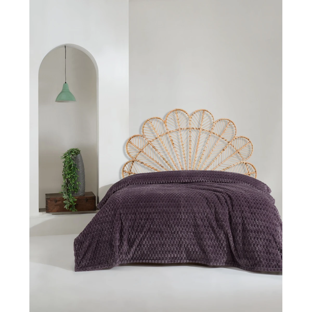 Manamo Sign Vizon Blanket 220X240 Damson